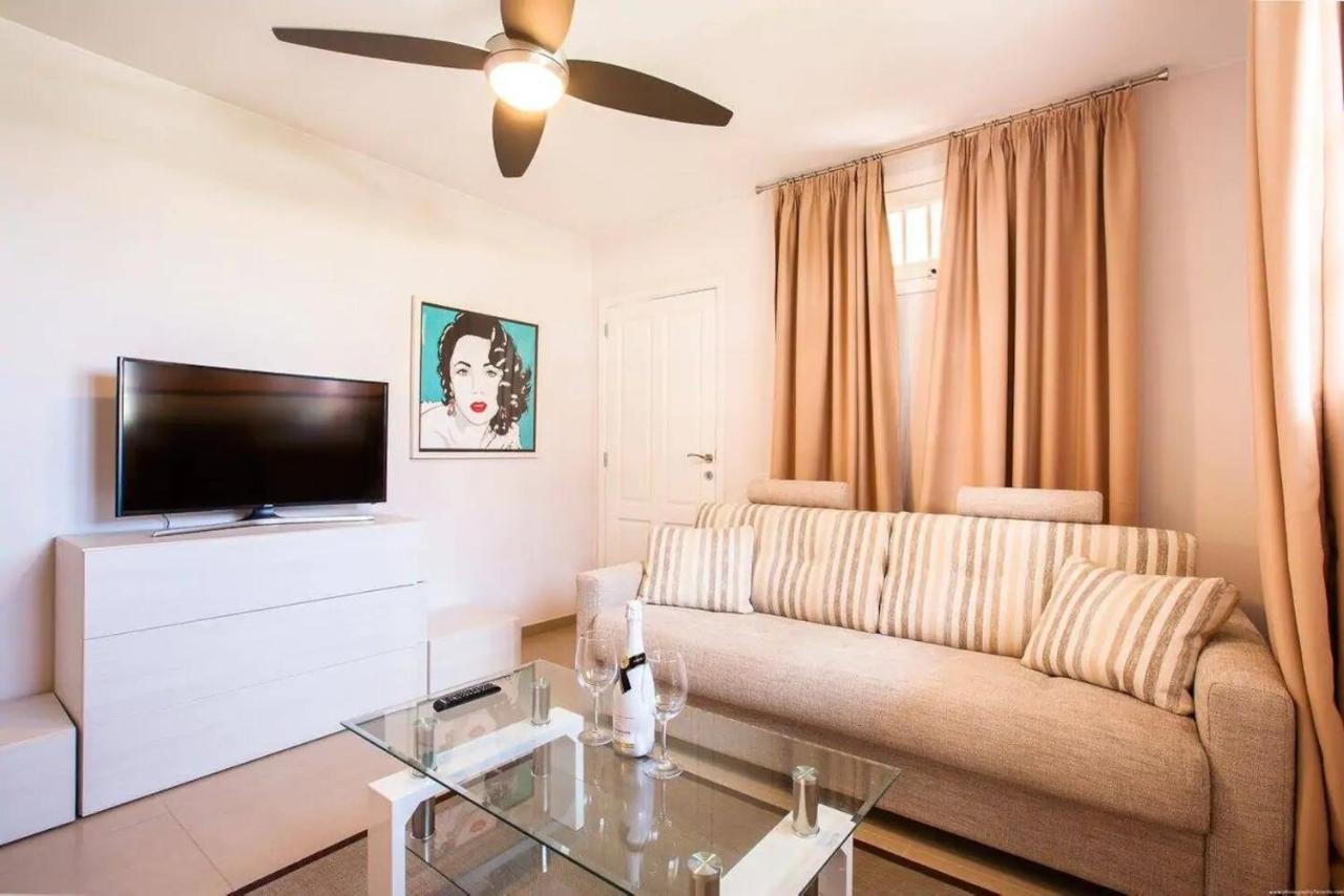 1 Bedroom Apartment For 4 People In Tenerife Costa Adeje  Exteriér fotografie